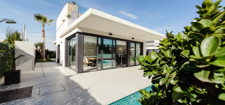 Summer Residence in Pygos