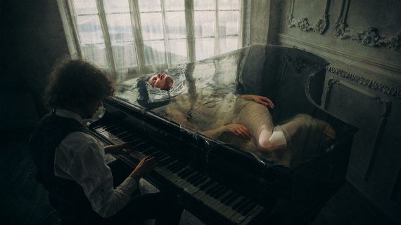 Stock Photo 100427655 570X321